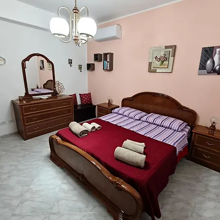 Casa Il Sole Apartamento Piraino